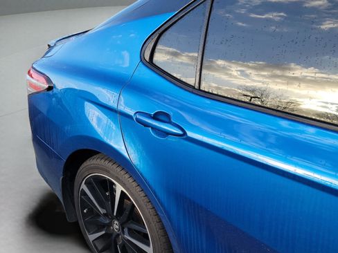 Used 2020 Toyota Camry XSE image 31