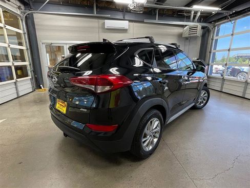 Used 2018 Hyundai Tucson SEL w/ Cargo Package AWD/4WD image 5