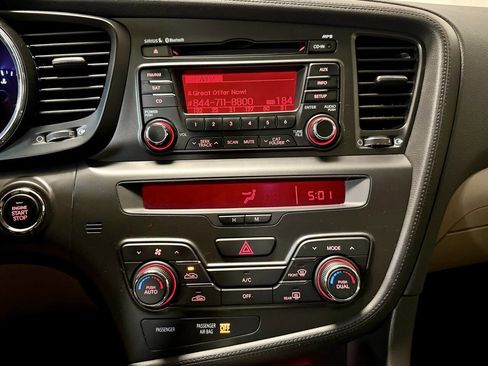 Used 2013 Kia Optima EX image 14