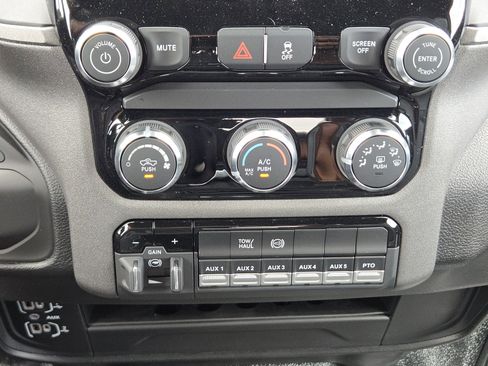 New 2026 RAM 3500 Tradesman AWD/4WD image 14