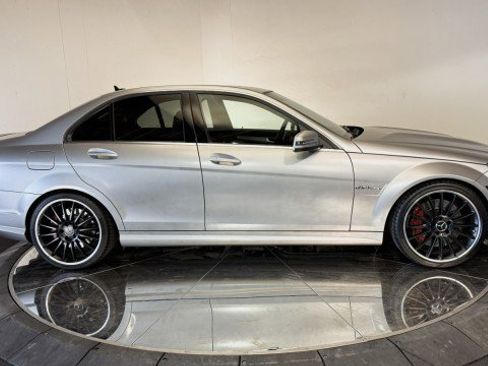 Used 2012 Mercedes-Benz C 63 AMG Sedan image 33