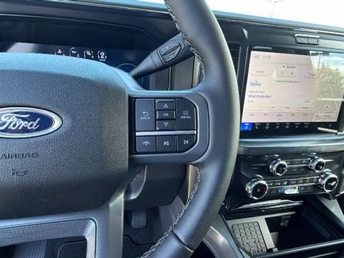 New 2026 Ford F250 Lariat w/ FX4 Off-Road Package AWD/4WD image 32