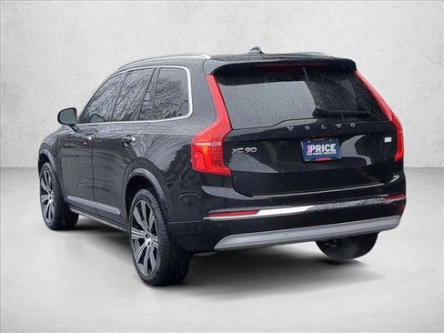 Used 2022 Volvo XC90 T8 Inscription w/ Lounge Package image 7