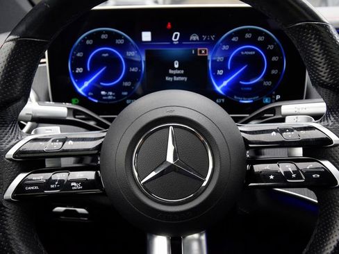 Used 2022 Mercedes-Benz EQS 450+ Sedan image 22