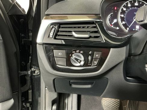 Used 2018 BMW 540i RWD image 17