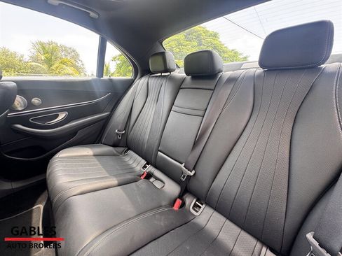 Used 2019 Mercedes-Benz E 300 image 18