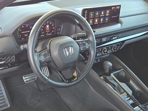 Used 2024 Honda Accord Sport image 9