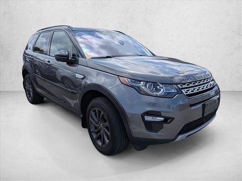 Used 2019 Land Rover Discovery Sport AWD/4WD image 3