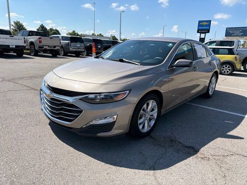Used 2023 Chevrolet Malibu LT FWD image 7