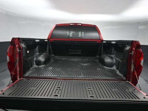 Used 2018 Toyota Tundra SR5 w/ TRD Off Road Package AWD/4WD image 43
