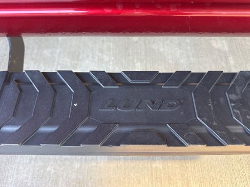 Used 2021 Chevrolet Silverado 1500 LT Trail Boss w/ Convenience Package II image 21