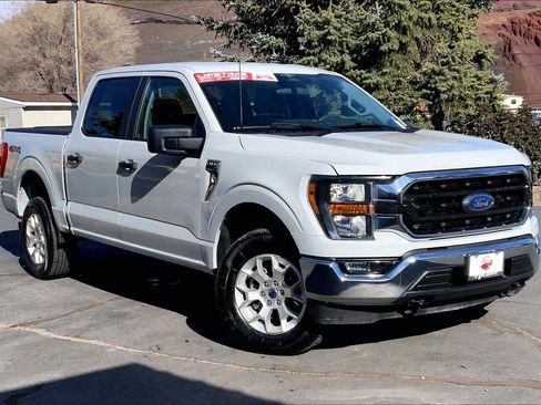 Used 2023 Ford F150 XLT image 34