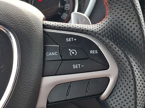 Used 2016 Dodge Challenger R/T Scat Pack w/ Leather Interior Group image 22