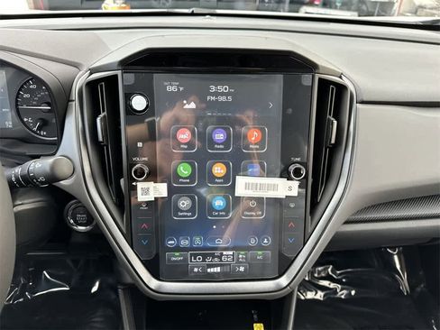 New 2025 Subaru Crosstrek 2.5i Limited w/ Popular Package #3A image 17