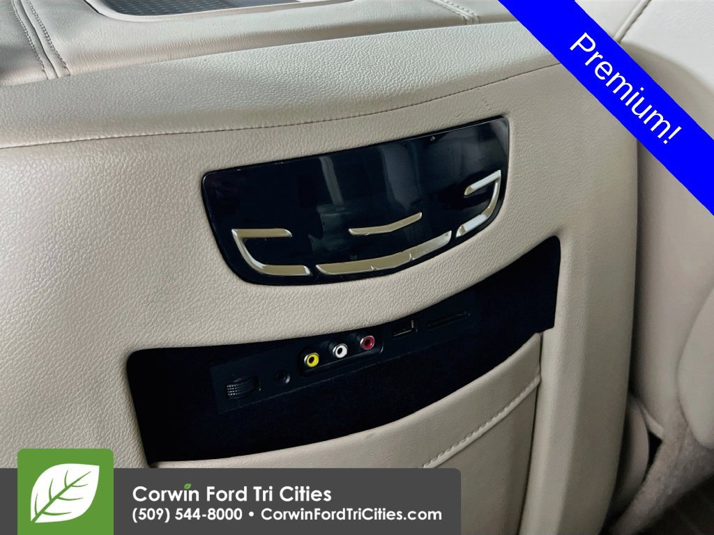 Used 2015 Cadillac Escalade ESV Premium AWD/4WD image 32