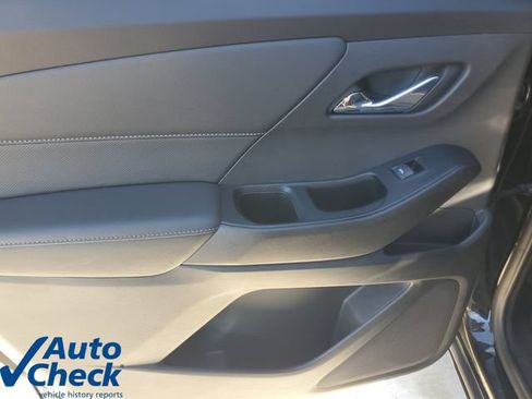 Used 2023 Chevrolet Traverse Premier w/ Redline Edition FWD image 14