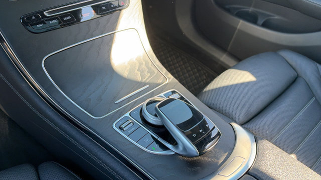 Used 2019 Mercedes-Benz GLC 300 4MATIC image 35