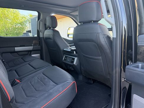 Used 2023 Ford F250 Lariat w/ Lariat Ultimate Package AWD/4WD image 87