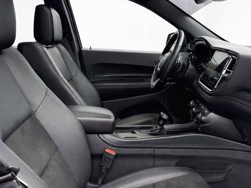 Used 2021 Dodge Durango GT image 11
