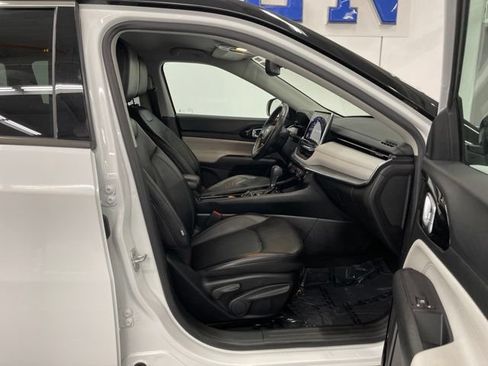 Used 2022 Jeep Compass Limited AWD/4WD image 11