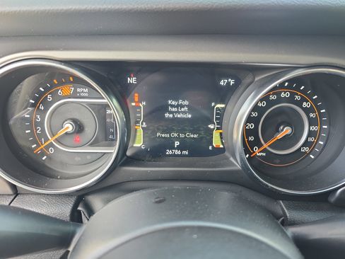 Used 2023 Jeep Wrangler Sport S image 16