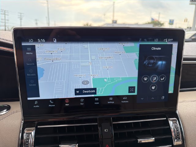 Certified 2024 Lincoln Navigator Reserve AWD/4WD image 22