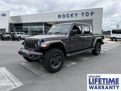 Used 2023 Jeep Gladiator Rubicon w/ Cold Weather Group AWD/4WD image 1