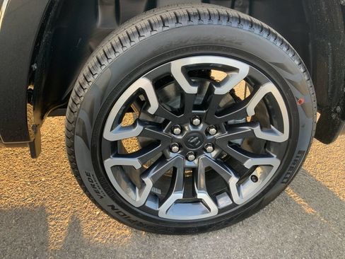 New 2026 RAM 1500 Limited AWD/4WD image 12
