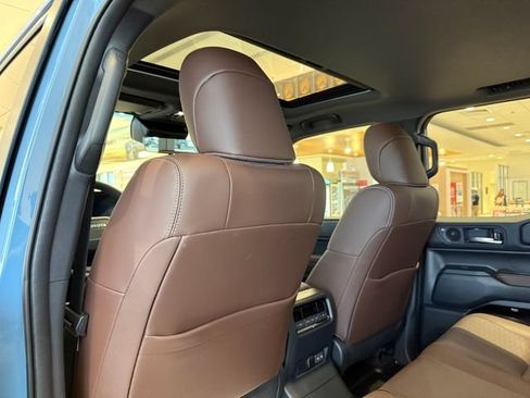 Used 2026 Toyota Land Cruiser w/ Premium Package AWD/4WD image 31