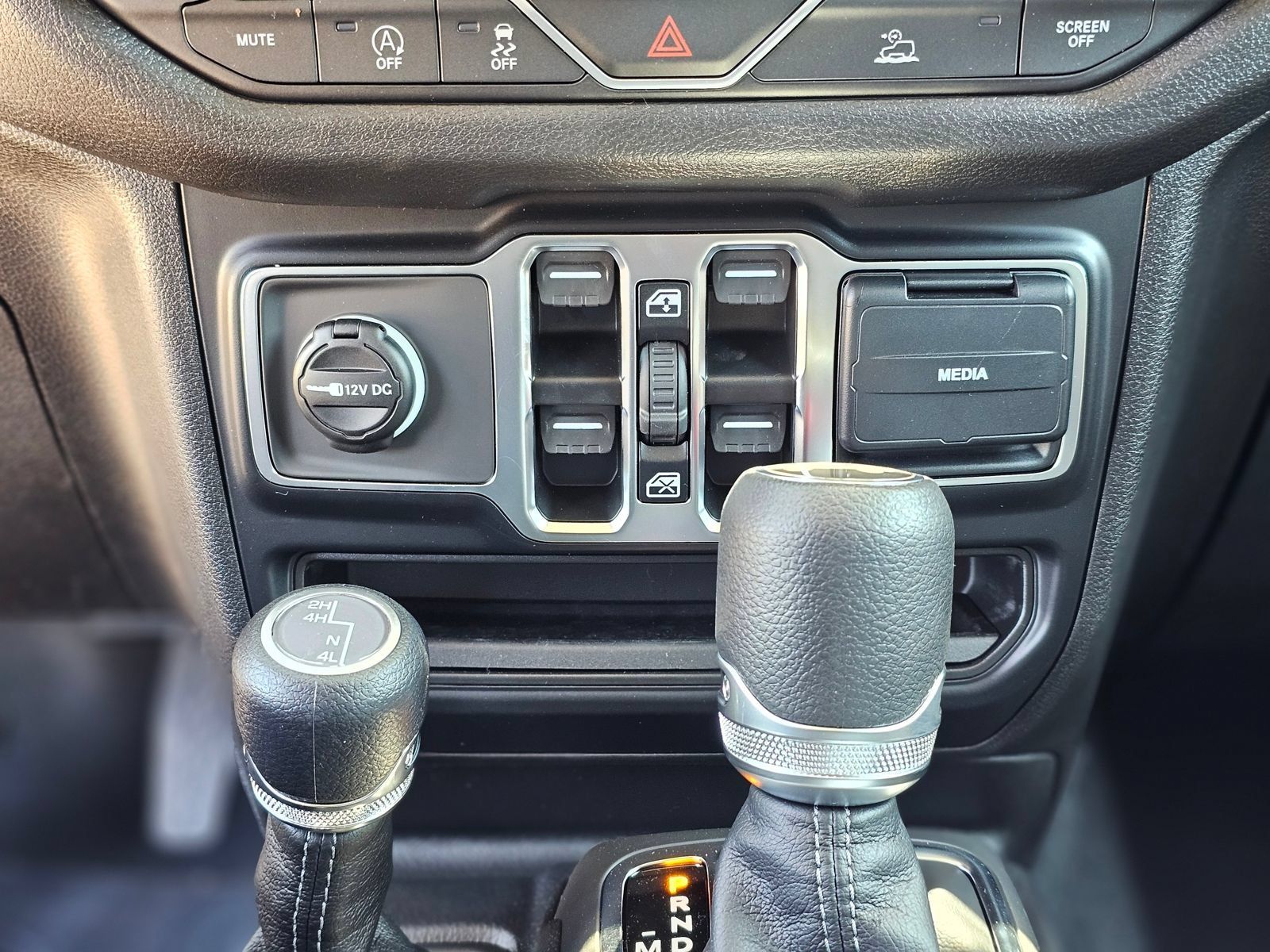 New 2026 Jeep Wrangler Unlimited Sport AWD/4WD image 14