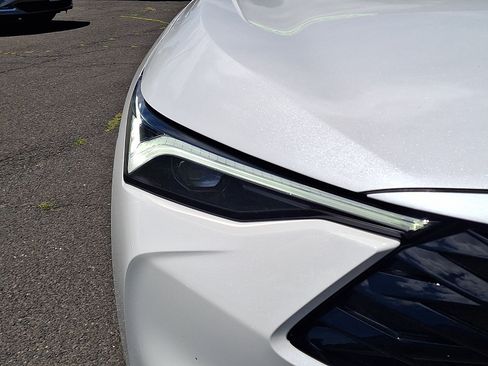 Certified 2025 Acura ADX A-Spec AWD/4WD image 9