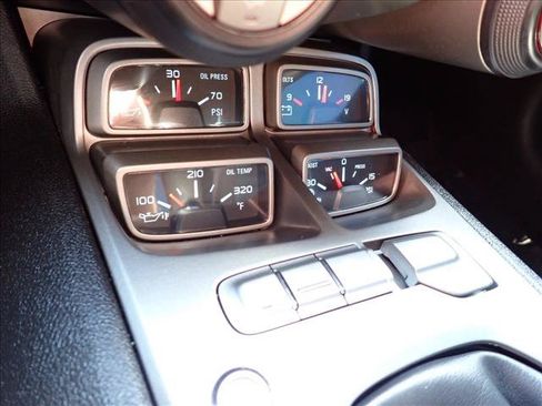 Used 2015 Chevrolet Camaro ZL1 w/ Gray Stripe Package RWD image 18