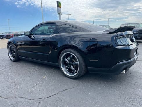Used 2012 Ford Mustang GT Premium w/ GT Coupe Accessory Pkg 5 RWD image 6