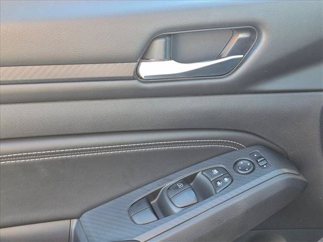 Used 2020 Nissan Altima 2.5 S FWD image 10
