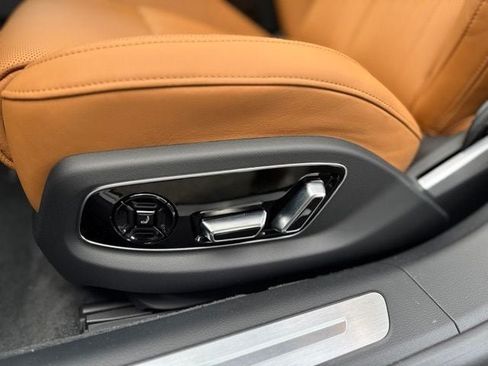 New 2026 Audi A8 L 3.0T AWD/4WD image 11