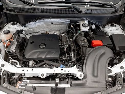 Used 2025 Buick Encore GX Preferred image 3