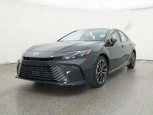 New 2026 Toyota Camry XLE image 32