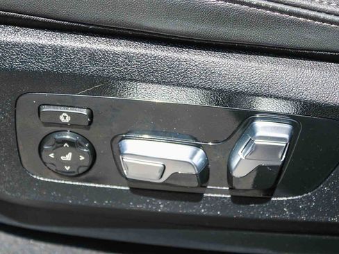 Certified 2024 BMW X5 M60i AWD/4WD image 17