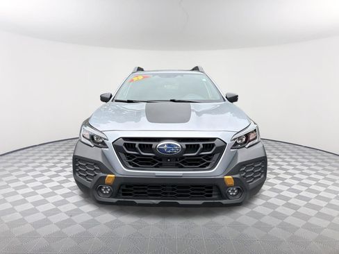 Used 2025 Subaru Outback Wilderness w/ Wilderness Package AWD/4WD image 2
