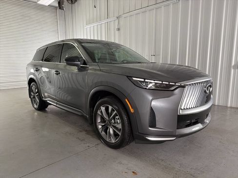 Used 2026 INFINITI QX60 Pure w/ Cargo Package FWD image 3