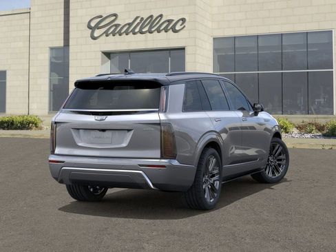 New 2026 Cadillac Vistiq Platinum w/ LPO, Floor Liner Package image 4