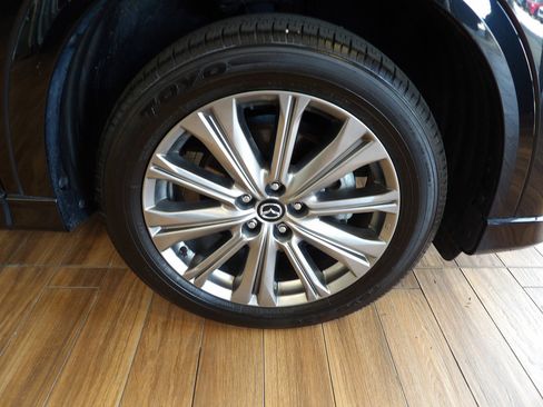 Used 2023 MAZDA CX-5 Signature AWD/4WD image 4