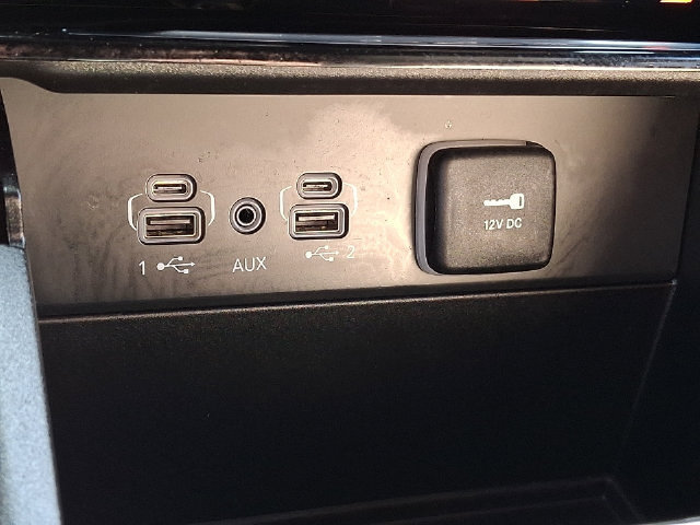 Certified 2023 Jeep Grand Cherokee Limited AWD/4WD image 26