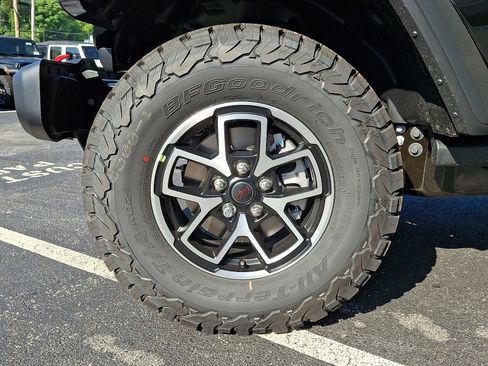 New 2026 Jeep Wrangler Unlimited Rubicon w/ Safety Group AWD/4WD image 5