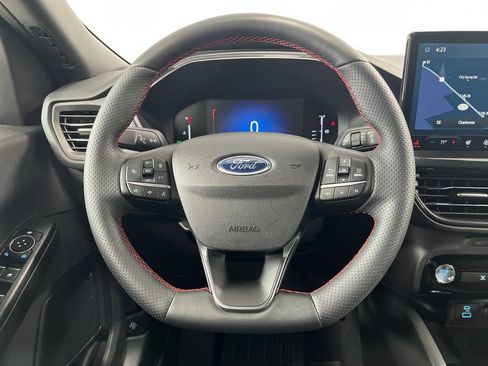 Used 2023 Ford Escape ST-Line w/ Tech Pack #1 AWD/4WD image 14