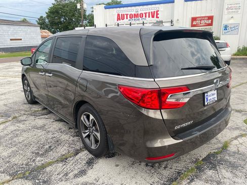 Used 2018 Honda Odyssey Touring image 5