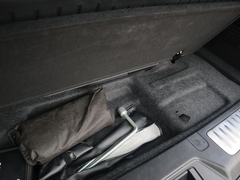 Used 2017 Nissan Armada Platinum image 52