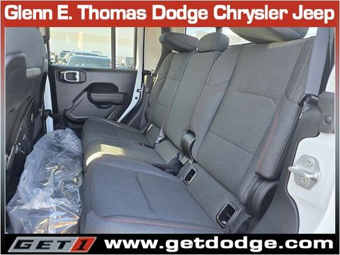 New 2026 Jeep Gladiator Rubicon w/ Safety Group AWD/4WD image 12