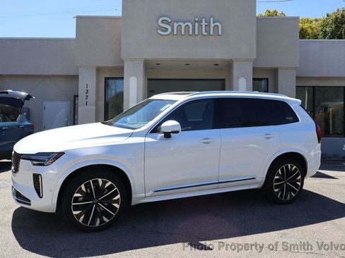 Certified 2025 Volvo XC90 B6 Plus AWD/4WD image 1