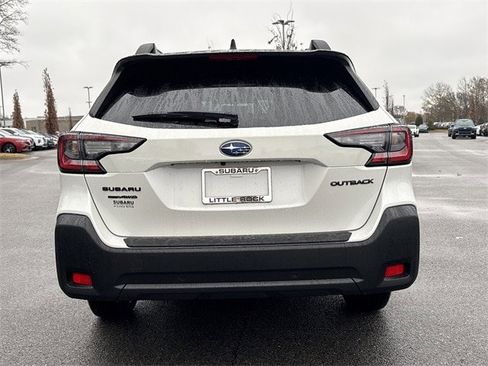Used 2025 Subaru Outback Onyx Edition w/ Popular Package #2 image 4